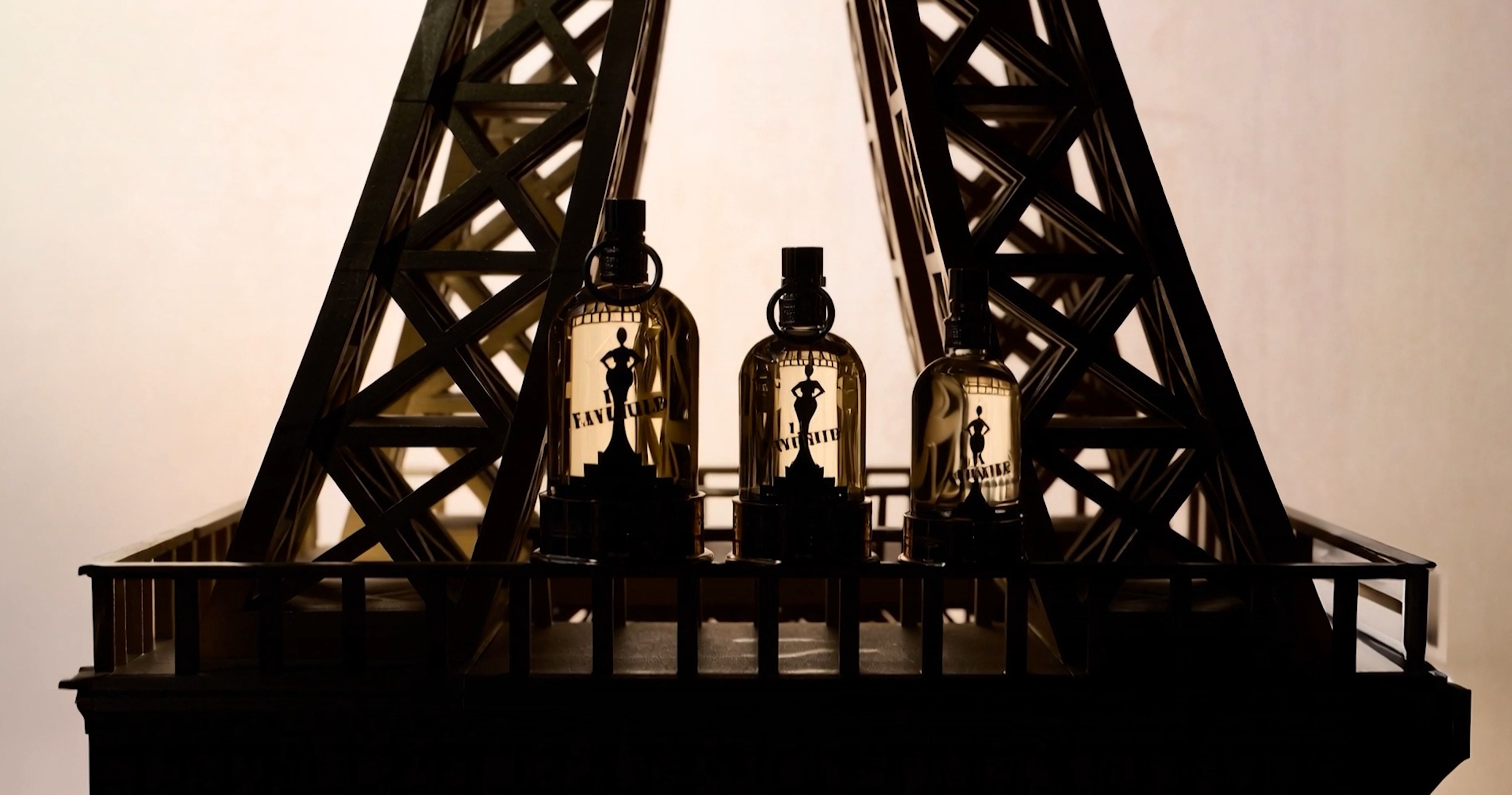 ITW PARFUMEURS INSTIT.jpg